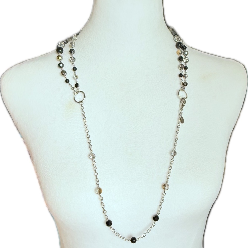 🦢 Cookie Lee Black, Bronze, and Silver Beaded Triple-Strand Necklace - Picture 4 of 12
